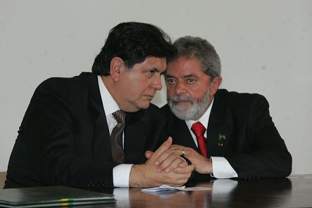 Resultado de imagem para Fotos de Lula com Alan Garcia